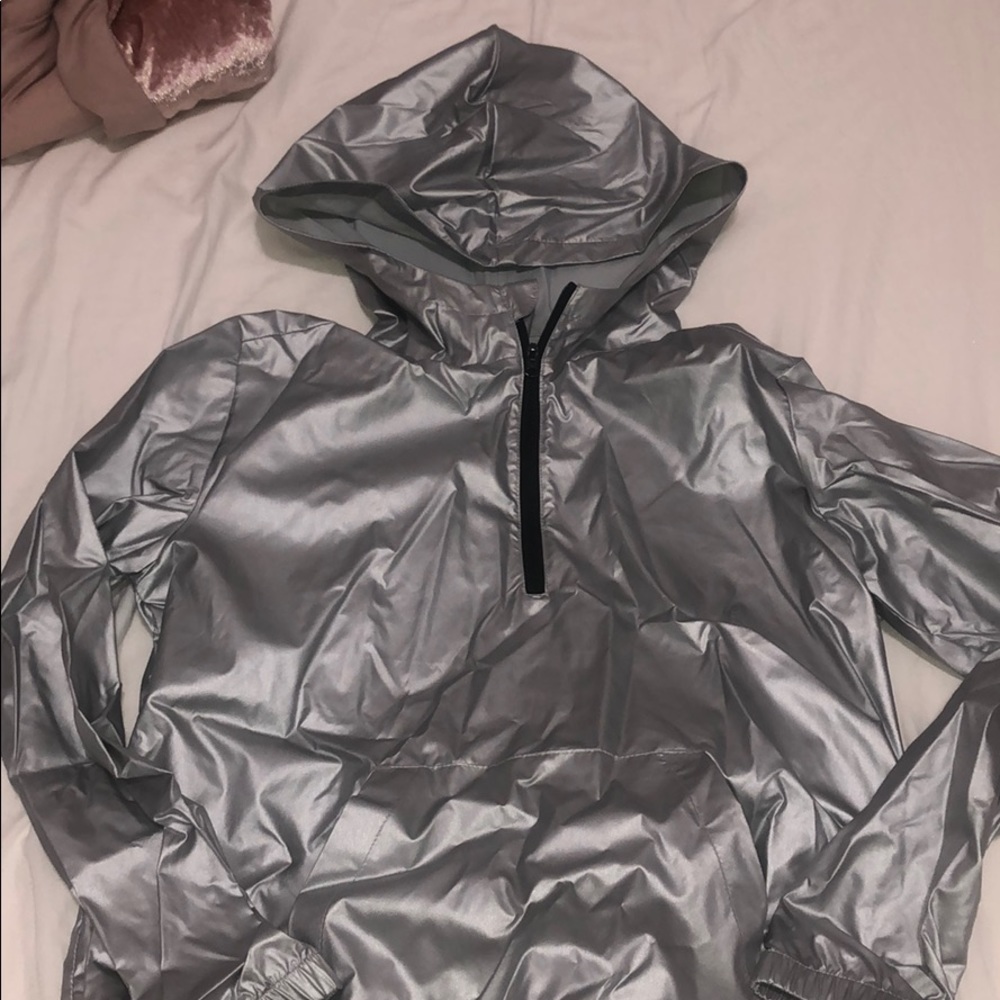 hoodie bye zella